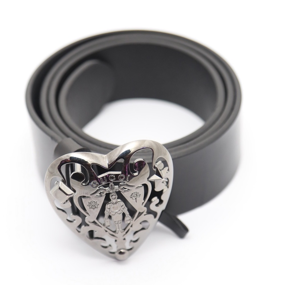 Authentic Gucci Calfskin Hysteria Heart Buckle Belt in Grey/ Pearlescent Silver